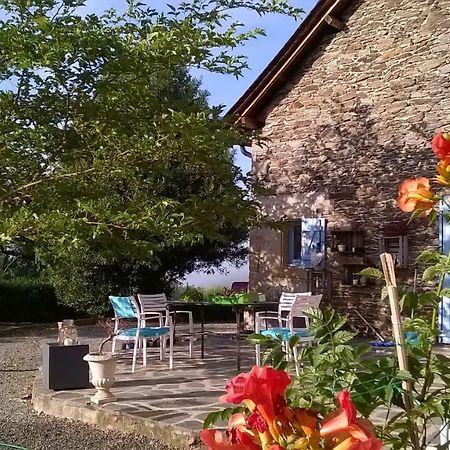 Gite De La Maison Bleue Villa Mirandol-Bourgnounac Exterior foto